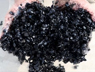 新城沥青冷补料（沥青砂）的优势特点与施工流程解析